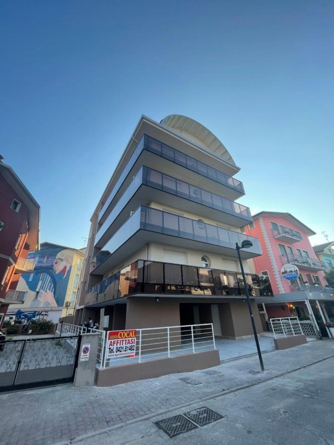 Woody Charming - Agenzia Cocal Apartment *